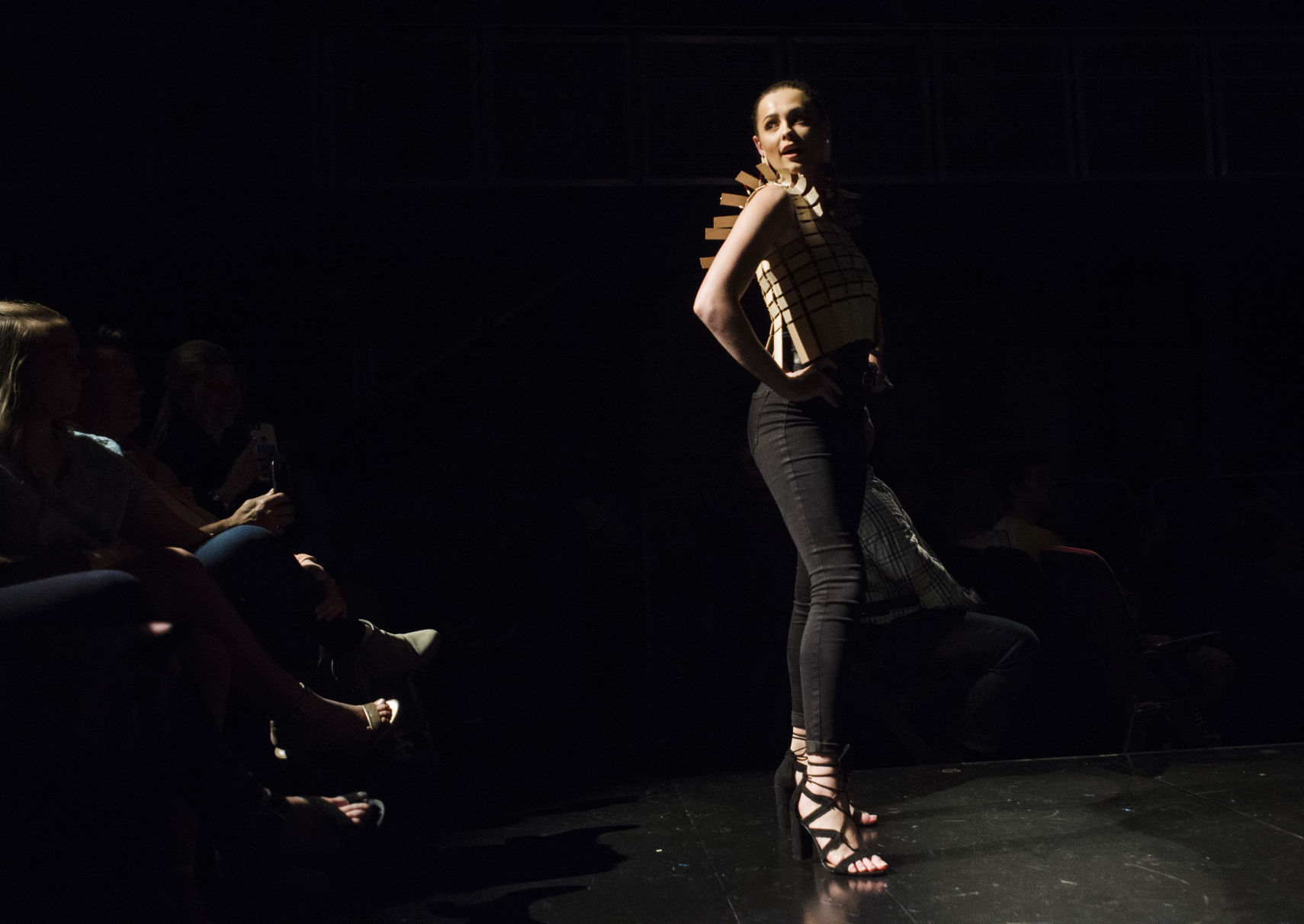 ACA.ulfashion036.031319